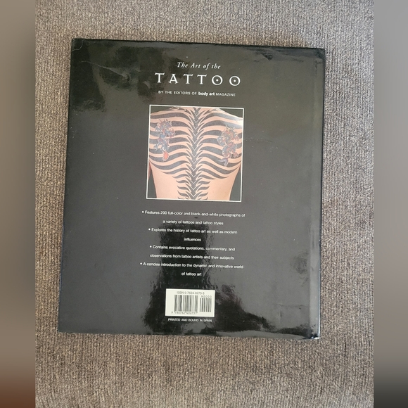 The Art of Tatoo hardcover book - Picture 2 of 7